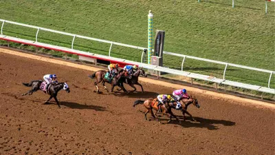 Best Horse Racing Picks This Weekend: Churchill Downs & Del Mar
